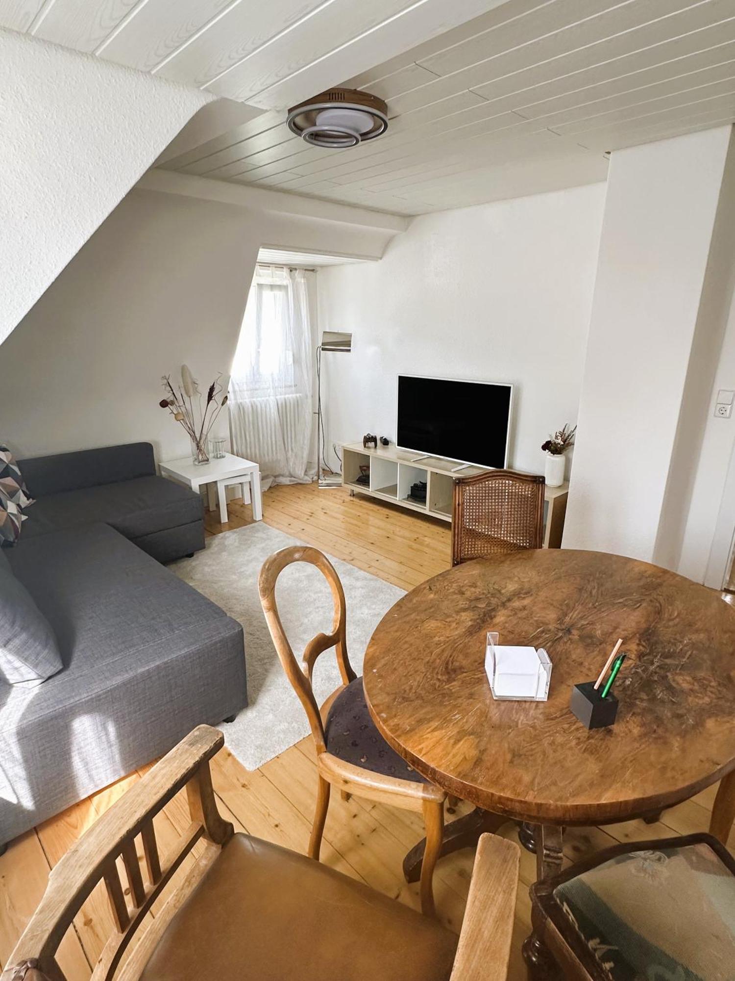 Pauline Apartment